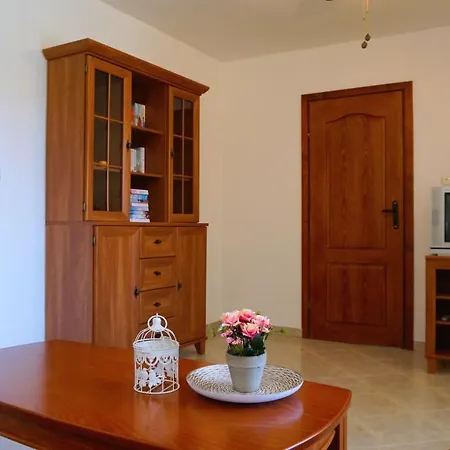 нолан с басейн - Nolan With Private Pool *