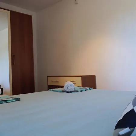 Holiday home нолан с басейн - Nolan With Private Pool *