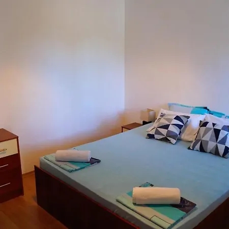 Holiday home нолан с басейн - Nolan With Private Pool