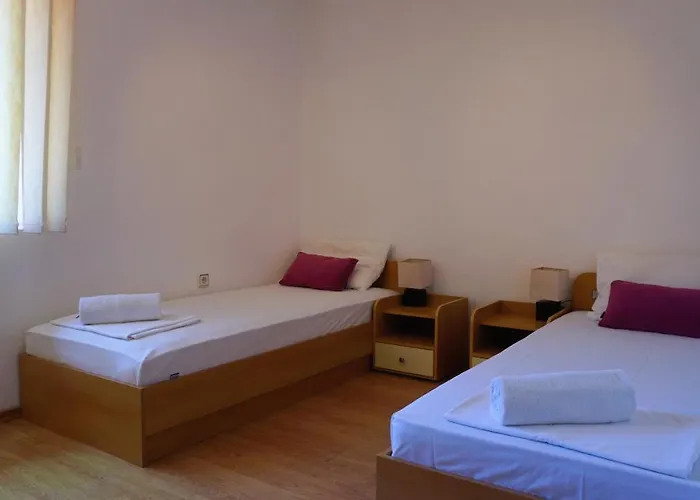 Nyaraló нолан с басейн - Nolan With Private Pool