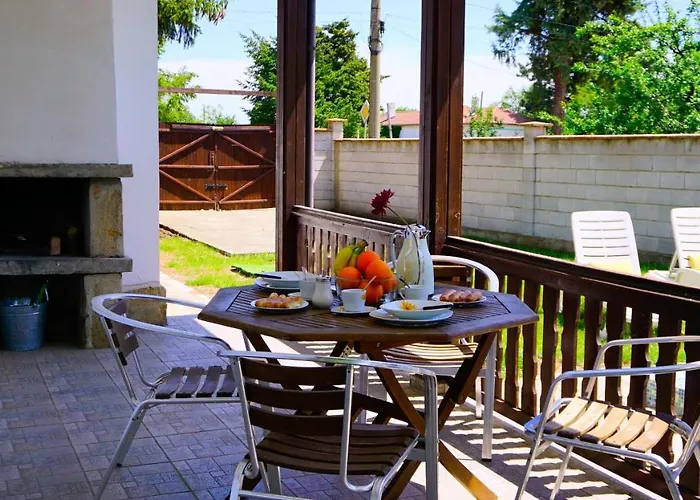 Nyaraló нолан с басейн - Nolan With Private Pool Szokolovo